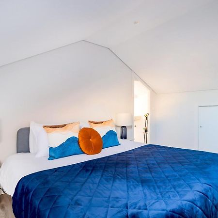 Mbird Lapa River View Duplex ลิสบอน ภายนอก รูปภาพ