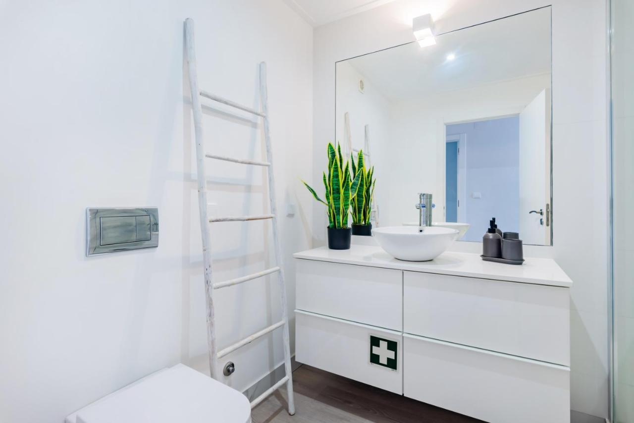 Mbird Lapa River View Duplex ลิสบอน ภายนอก รูปภาพ