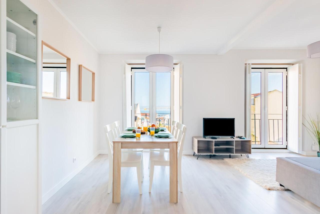Mbird Lapa River View Duplex ลิสบอน ภายนอก รูปภาพ